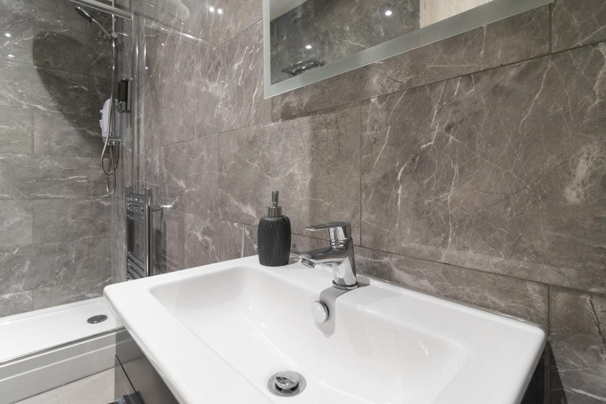 וורצ'סטר Whiskawaystays - Foregate Street - Apartment 4 מראה חיצוני תמונה